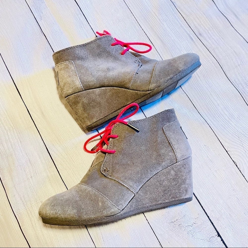 TOMS Grey Suede Booties, Size 8​​​​​​​​